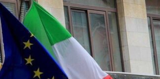 Bandiera belga a mezz’asta a Palazzo di Città