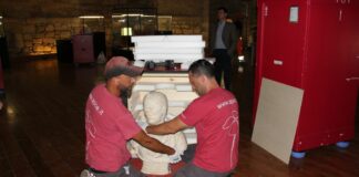 Il busto di Annibale torna al Castello: le prime foto