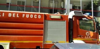 Caduta pericolosa in via Rizzitelli, i Vigili del Fuoco soccorrono un’anziana donna nel suo appartamento