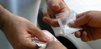 Spacciatore a pochi passi dalla D’Azeglio: arrestato dai carabinieri