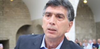 Vince all’alba il primario Cannito: operazione politica riuscita