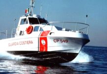 Fuoco in sala macchine, nave mercantile soccorsa al largo di Barletta capitaneria di porto