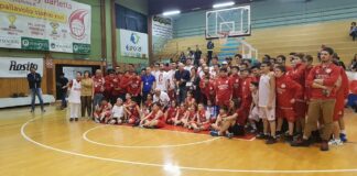 Basket, grande entusiasmo per la festa promozione della Cestistica Barletta