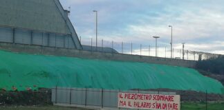 «Il Piezometro scompare ma il palazzo s’ha da fare!»