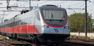 Sen. Quarto: «Barletta avrà due treni in più per e da Roma»