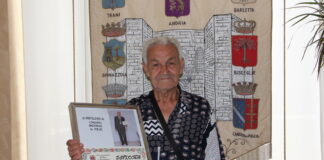 Il sindaco Cannito accoglie a Palazzo di Città un poeta 81enne