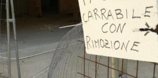 «Via Porta Reale, 12 anni dopo la sporcizia è alle stelle»