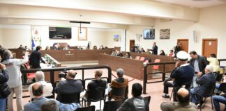 “Apologia del fascismo in consiglio comunale”: la denuncia dei consiglieri di Coalizione Civica Barletta