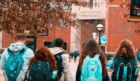 Scuole chiuse: i maturandi barlettani si adattano, «ma una scuola sicura è possibile»