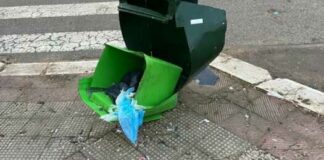 Petardi nei cestini per i rifiuti, Cianci: «Un’idiozia che costa soldi, oltre che un danno economico»