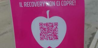 Un fiocco fucsia per la parità di genere: a Barletta l’invito a firmare la petizione di Giustomezzo