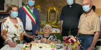 Compie 100 anni a Barletta, gli auguri del sindaco per Addolorata Doronzo