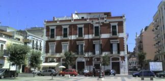 Evento con Stash in piazza Moro, Strade dello Shopping: «Elemento di grande preoccupazione»