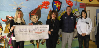 Sport e solidarietà, il Tennis Village devolve raccolta fondi all’IC “Giovanni Paolo II” per aiutare gli studenti con disabilità