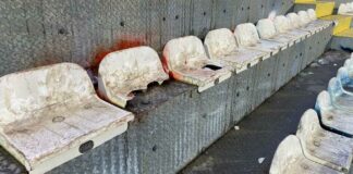 Atti vandalici dei tifosi della Cavese al Puttilli, la denuncia del Barletta 1922: FOTO