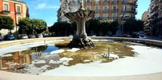 Sapone nella fontana della stazione, i ragazzi chiedono scusa al Sindaco e alla città