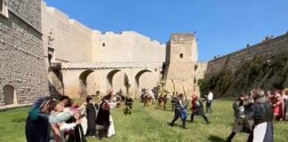 Torna Rai1 a Barletta, Linea Verde registra nel Fossato del Castello