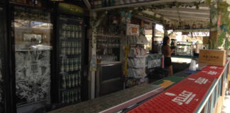 Restrizioni d’orario per musica e alcol, c’è l’ordinanza a Barletta: gli esercenti protestano