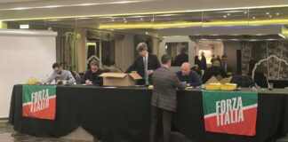 Congresso di Forza Italia, battaglia all’ultimo voto: il nuovo segretario è Rosa Tupputi