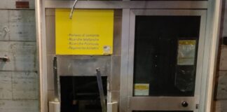 Esplosione di un bancomat nella notte in via Casale