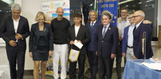Fenomeno nel lancio del martello, Michele si aggiudica il Premio Rotary “Pietro Mennea”