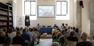 Domenico Carpagnano presenta il suo ultimo giallo “Nessun segno di violenza”