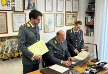 Corruzione e frode su accise nel settore dei carburanti, 3 arresti nella BAT