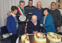 Festeggia 100 anni nonno Ruggiero, una vita tra lavoro e famiglia
