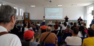 Al via i lavori per realizzare la struttura “Housing first”, ma i residenti alzano le barricate