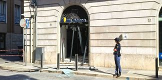 Notte di follia a Barletta: spaccata alla Lidl e assalto alla filiale IBL