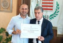 Il sindaco Cannito consegna encomi a Cosimo Damiano Cascella e a Domenico Dipaola