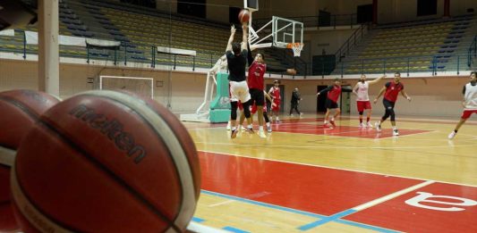 Le società sportive sfrattate senza preavviso dal PalaDisfida