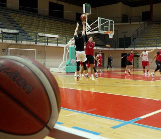 Le società sportive sfrattate senza preavviso dal PalaDisfida
